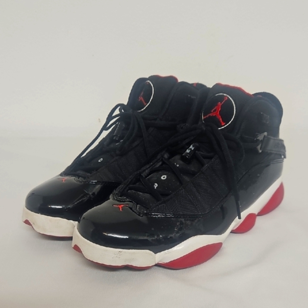 BLACK AND RED JORDAN 6 RINGS, MENS US SIZE 10